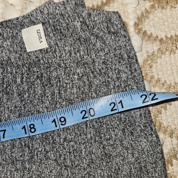 VUORI Halo Essential Hoodie Women's Small Long Sleeve Top Heathered Gray - Picture 10 of 11